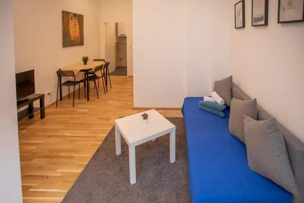 Cozy 1-Bedroom Apartment In Innsbruck Center
