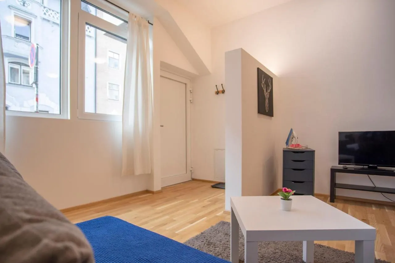 Cozy 1-Bedroom Apartment In Innsbruck Center